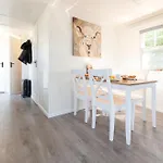 73, Ponds - Kampina - Cycling - Airco - Tranquil! - Recreational Only Alpstuga Oisterwijk